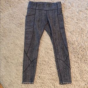 Lululemon Leggings with scalloped edges